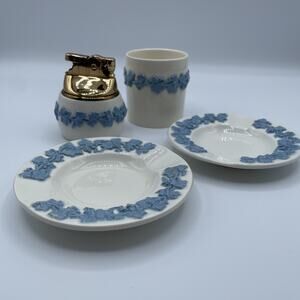 Vintage Wedgwood Of Etruria & Barlaston Embossed Queens Ware Smokers Set-4 Pcs